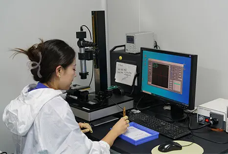 中心偏差測量儀